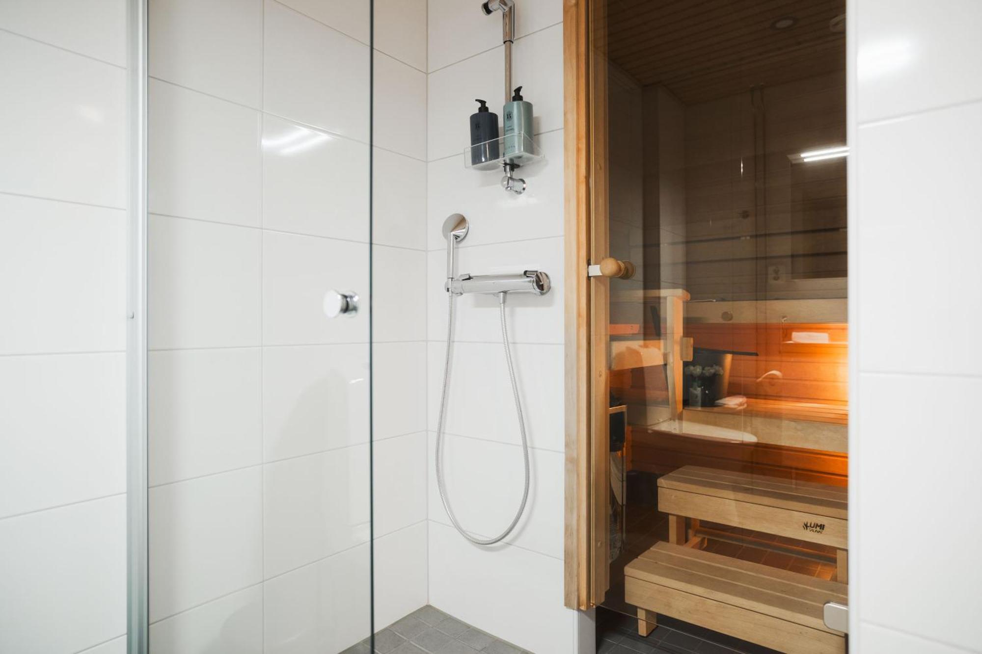 רובניימי Cozy City Apartment With Sauna מראה חיצוני תמונה
